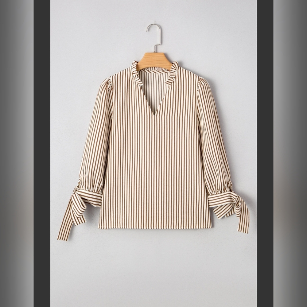 99 Disco Striped Frill V-Neck Bracelet Sleeve Blouse - Picture 3 of 7